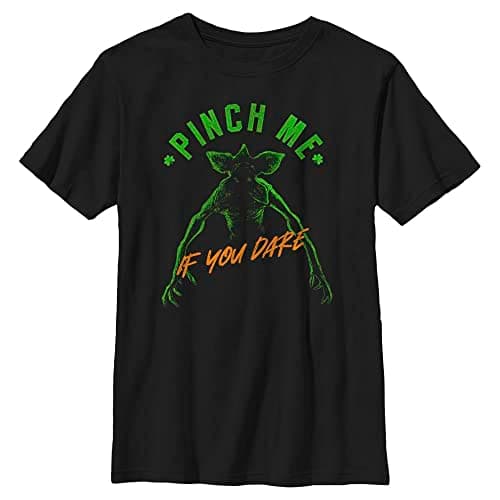 Stranger Things Unisex Kids  Pinch Me If You Dare  Short Sleeve T-Shirt, Black, One Size